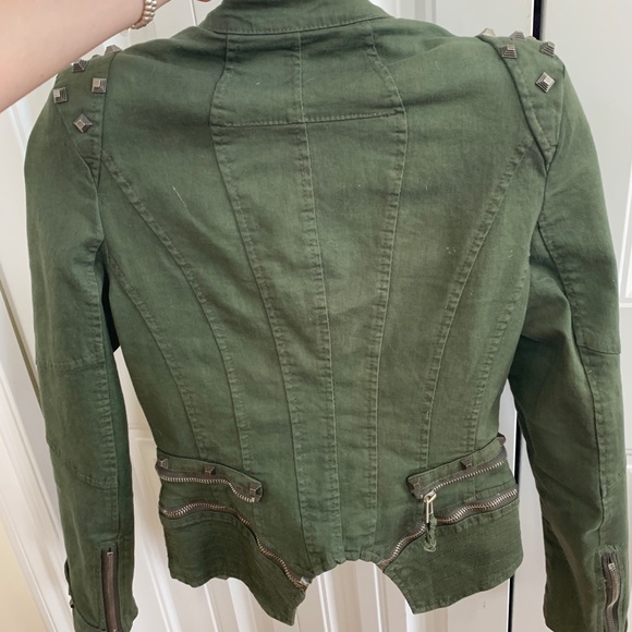 ARMY GREEN Jacket as worn by Jaclyn Hill - Picture 5 of 6
